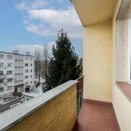 Nowa Huta Charming Details By Bookinghost דירה קרקוב