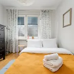 דירה Nowa Huta Charming Details By Bookinghost