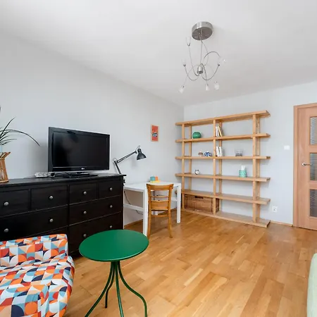 Nowa Huta Charming Details By Bookinghost Apartamento Cracóvia