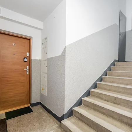Apartamento Nowa Huta Charming Details By Bookinghost *